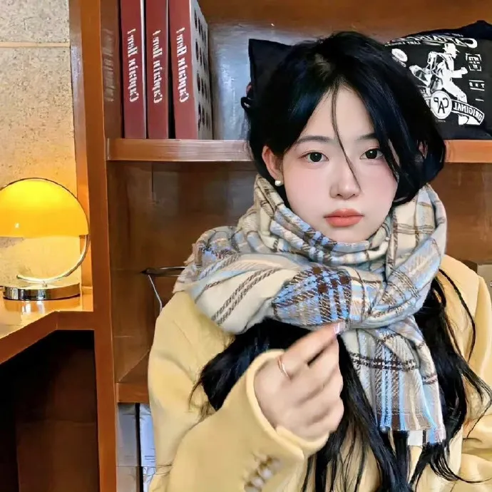 国产精品合租职场剧《并肩前行》全集 - 职场打拼互助